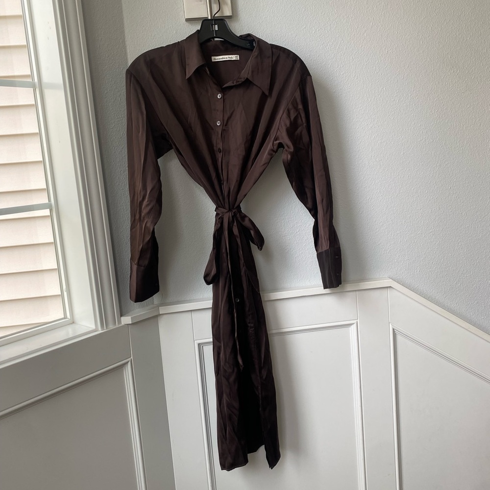 Abercrombie & Fitch Brown Midi Dress